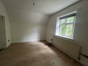 Bedroom- click for photo gallery